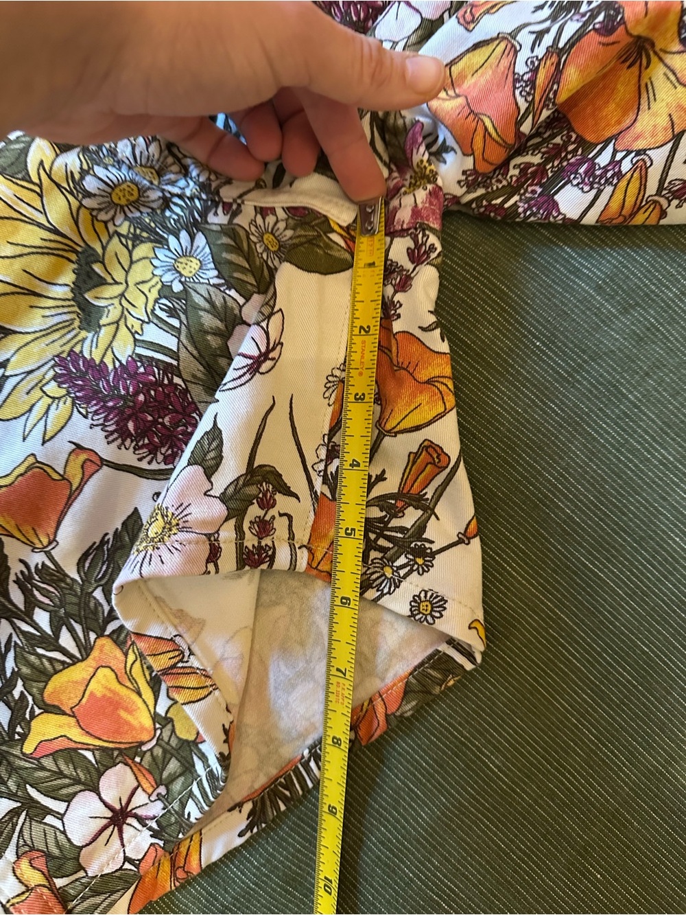 Wrangler Cream Floral Cotton Shorts with Yellow & Orange Blooms - Picture 8 of 11